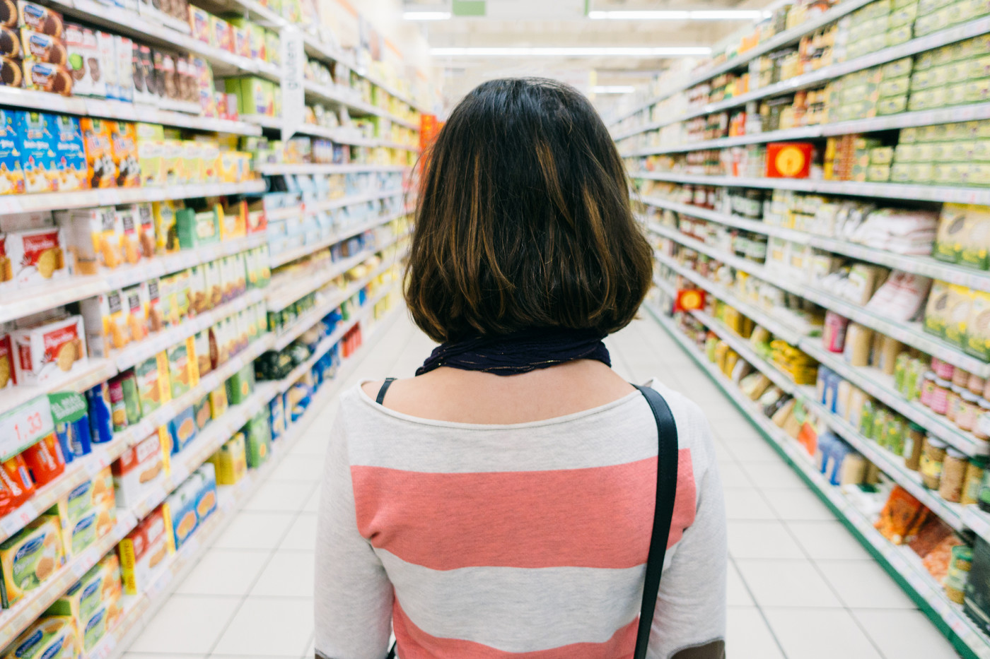 woman in a grocery store isle featured image